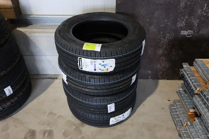 Barum Bravuris 6 - Sommerreifen Set Größe: 185/65 R 15